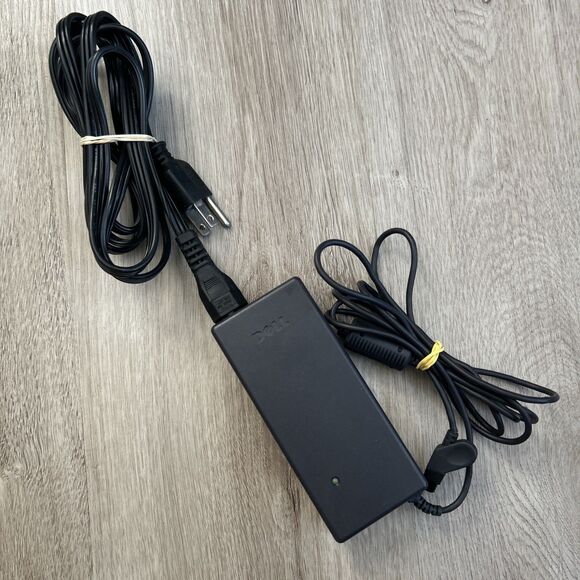 Dell AC Adapter Power Supply Charger Cord PA-6 ADP-70EB P/N 9364U 20V 3.5A 70W - Picture 1 of 8